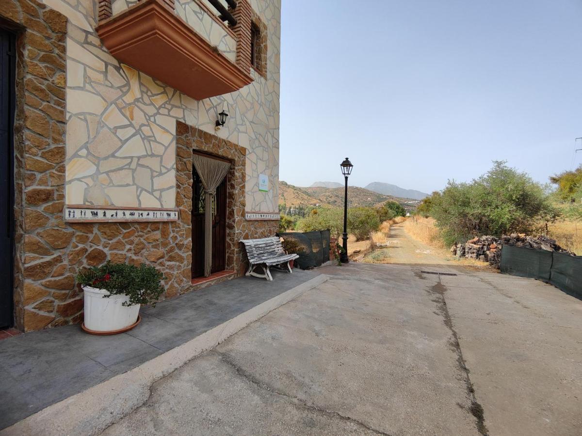 Casa Rural Sierra De Las Nieves Tolox Exteriör bild